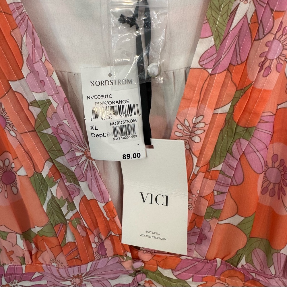 NWT - VICI Collection Floral Long Sleeve Chiffon Babydoll Dress - Picture 4 of 7